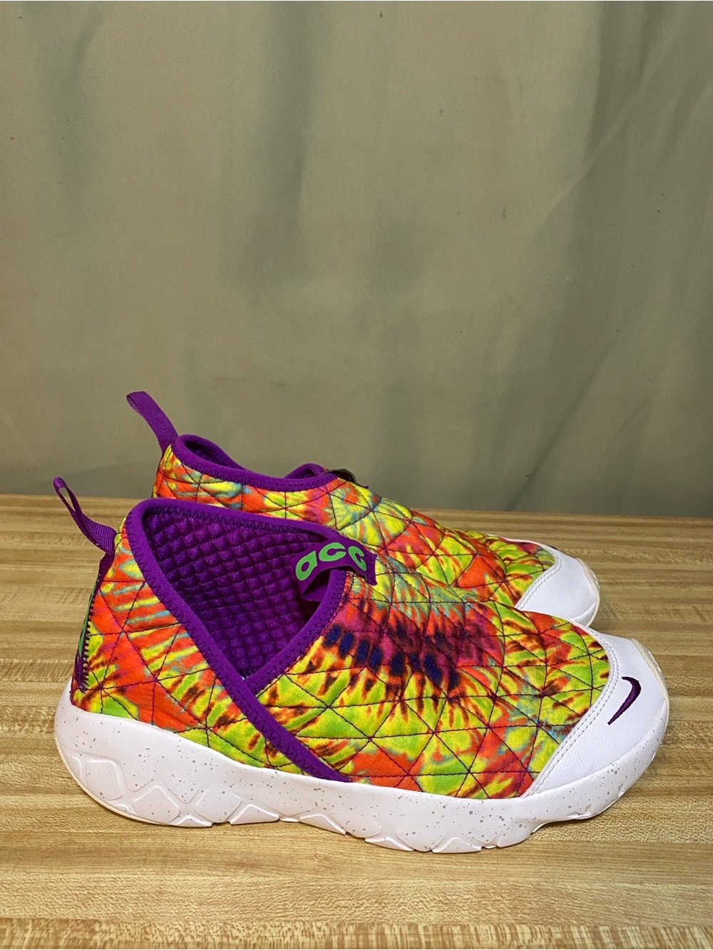 Nike ACG Moc 3.0 Tie-Dye Quitted Hybird Slip -On Ripstop Muti Color Shoes Mens 9